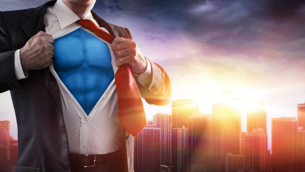 10 cadouri pentru pasionatii de filme cu supereroi